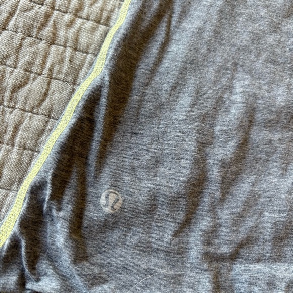 Lululemon 2 in 1 Reversible Gray & Yellow Long Sleeve Top | S - Picture 10 of 10